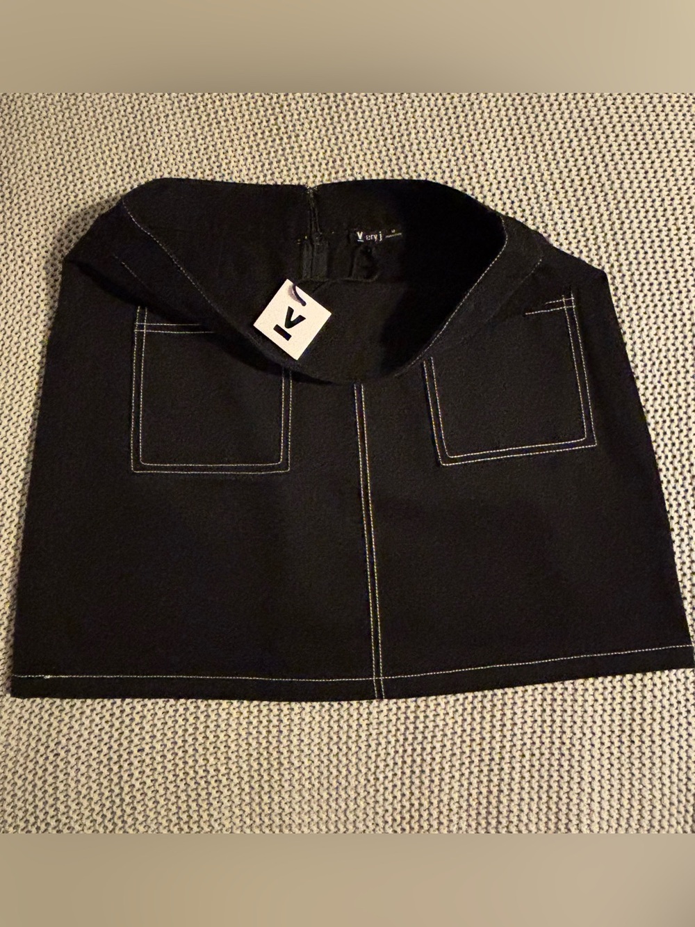Very J Black Mini Skirt with White Contrast Stitching - Picture 4 of 10